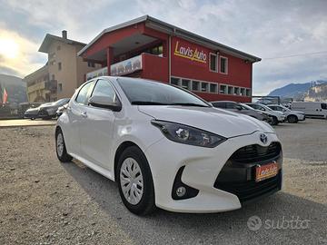 TOYOTA Yaris 1.5 Hybrid 5 porte Active
