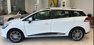 RENAULT CLIO SPORTER