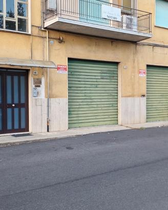 Locali commerciali posizione centralissima