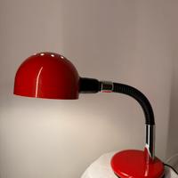 Lampada da tavolo vintage rossa