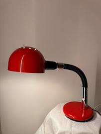 Lampada da tavolo vintage rossa