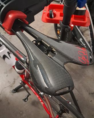 Bici da corsa de rosa