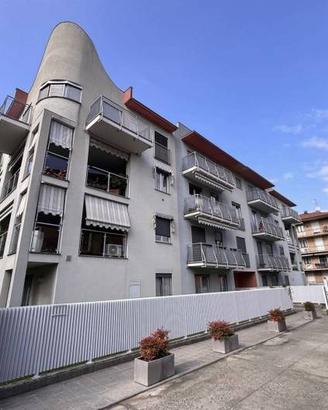 Immobile in asta di 107 m² con 3 locali e box auto