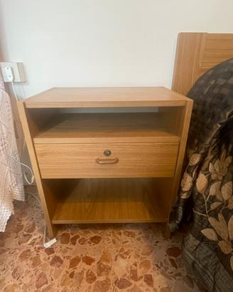 Comodino legno