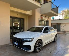 Audi Q8 50 TDI 286 CV quattro tiptronic Sport