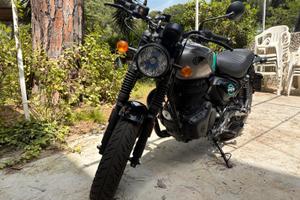 Royal Enfield HNTR 350 - 2023