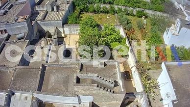 Casa indipendente di 126 m² con 5 locali a Veglie