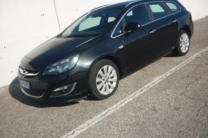 Opel Astra 1.4 Turbo 140CV Sports Tourer GPL Tech 