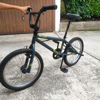 BICI BMX DA TRIK