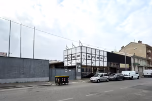 CAPANNONE A TORINO