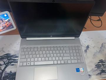 HP 15s-fq5003nl • Condizioni Perfette