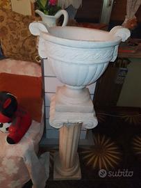 Capitello con vaso in gesso 25kg 1,20m complessivi