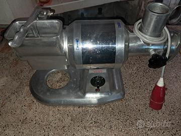 tritacarne grattugia trifase