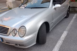 mercedes clk LEGGERE BENR