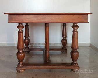 Antico tavolo allungabile seconda metà dell' 800