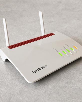AVM FRITZ!Box 6890 LTE v2 Sbrandizzato Router