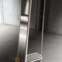 Specchio da terra a figura intera con ruote