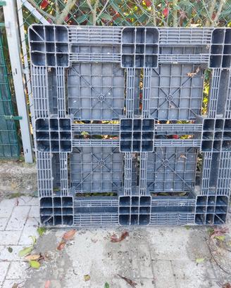 Pallet plastica nera 