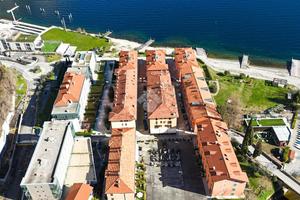 NEGOZIO A TREMOSINE