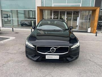 VOLVO - V60 - B3 aut. Essential