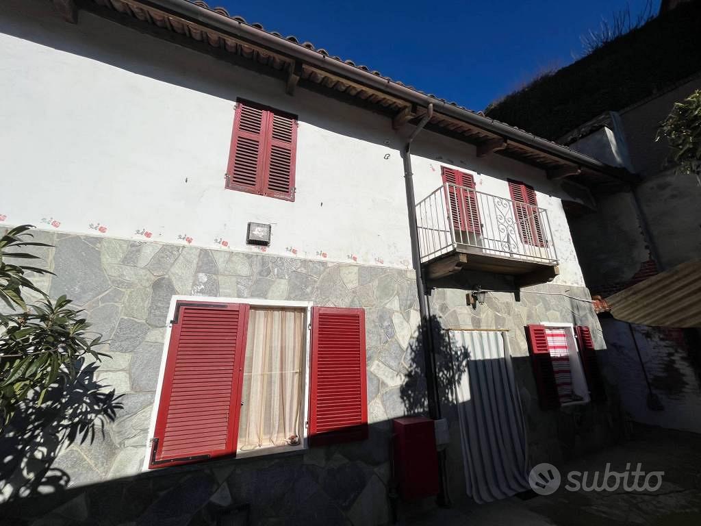 Rustico / Casale di 174 m² con 5 locali e box auto - Vista 3