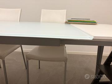 Tavolo da pranzo/cucina