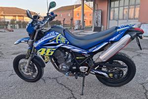 Yamaha XT660X