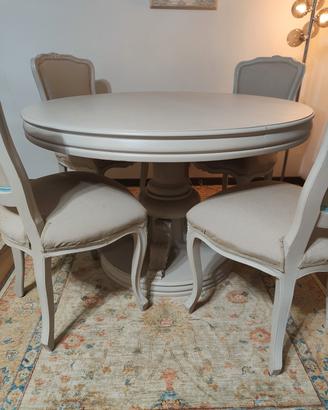 Tavolo rotondo allungabile in legno massello