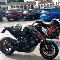 KTM  superduke 1290 R