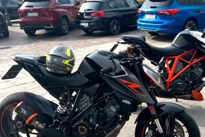 KTM  superduke 1290 R