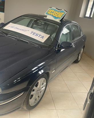 Jaguar X-Type 2 litri V6 24V cat Executive
