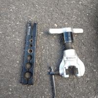 cartellatrice/flangiatrice wigam a 810