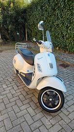 Vespa piaggio GTS 300 ie