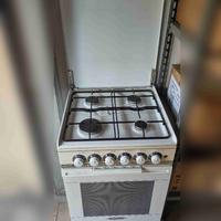 Cucina Zoppas a 4 fuochi con forno