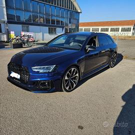AUDI RS4 2019 PERFORMANCE