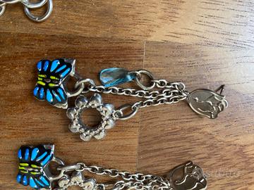 Orecchini marca Braccialini con farfalla