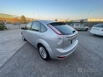 Ford focus mk2 2009