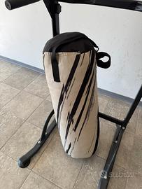 Sacco da boxe + guantoni