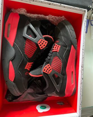 Air Jordan 4 Retro "Red Thunder"