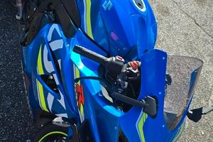 Suzuki gsx r 1000cc      212 cv