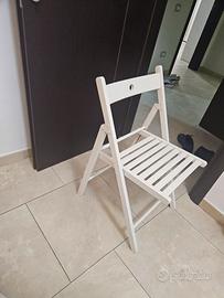 Sedie bianche pieghevoli Ikea