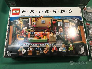 Lego Ideas Friends 21319 - MISB NUOVO