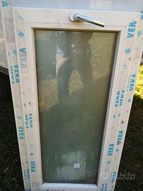 Finestra pvc 62x127cm 70mm apertura solo vasistas