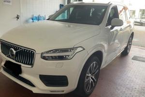 Volvo XC 90 XC90 B5 (d) AWD Geartronic Momentum Pr