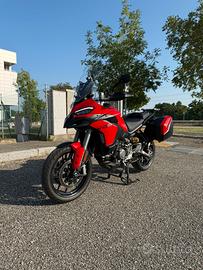 Multistrada V2 S red Travel