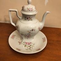 Theiera con piatto grande 