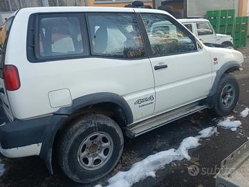 ricambi terrano