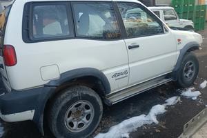 ricambi terrano