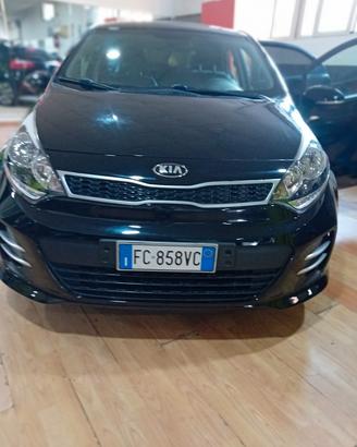 Kia Rio 1.2 CVVT 5p. Cool