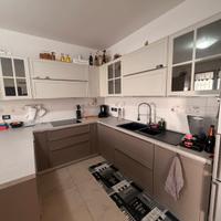 Cucina Angolare con isola